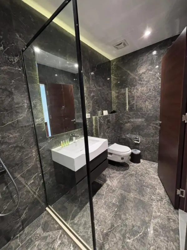 Seas Hotel Amman 4